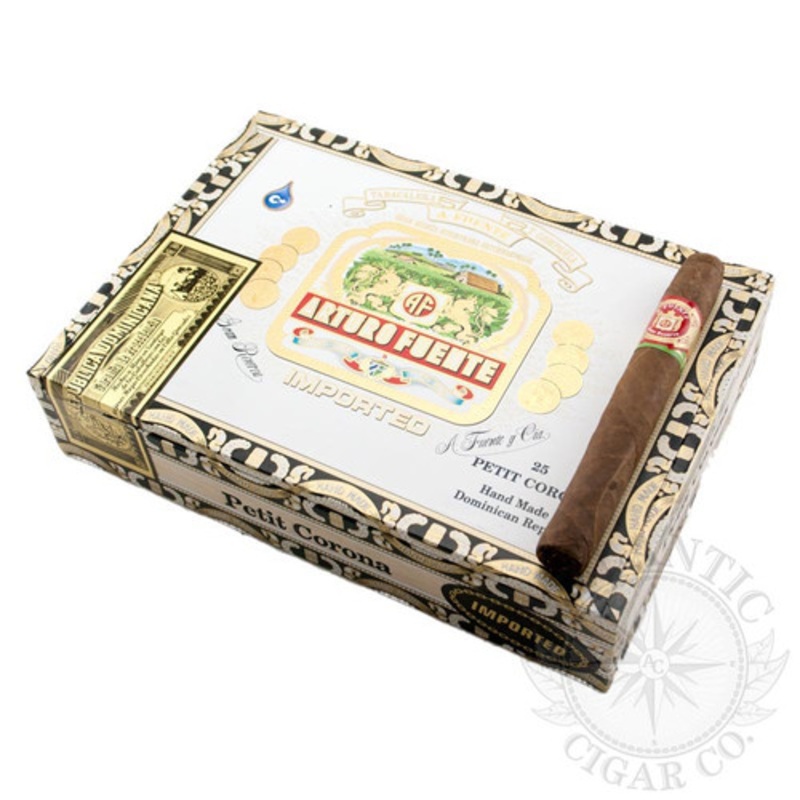 Arturo Fuente Petit Corona Natural
