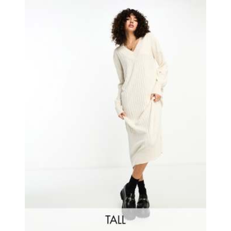 Only Tall knitted v neck maxi dress in cream