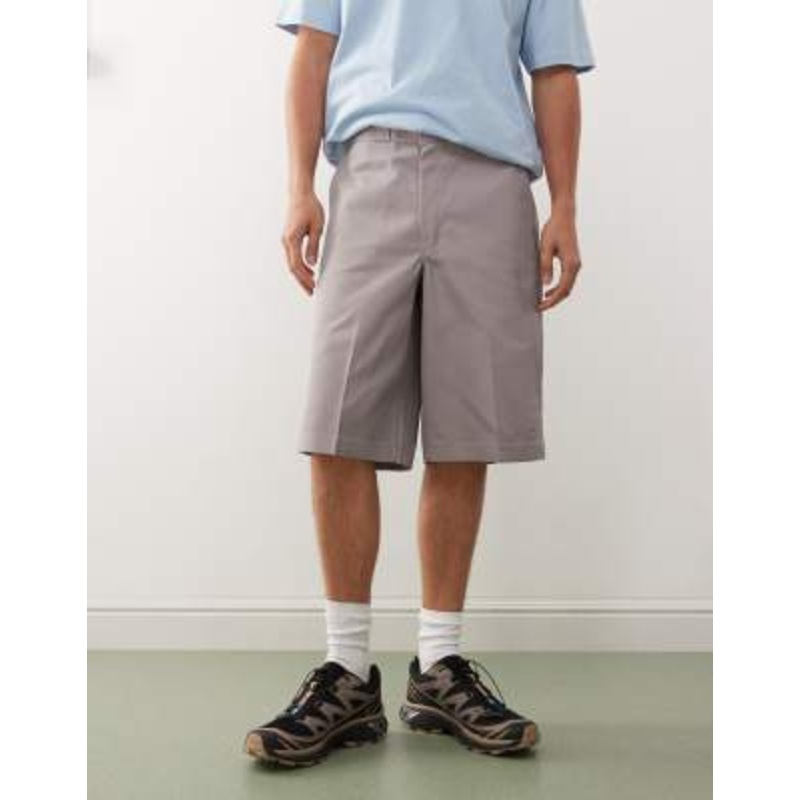 Dickies 13 inch twill pocket shorts in light gray