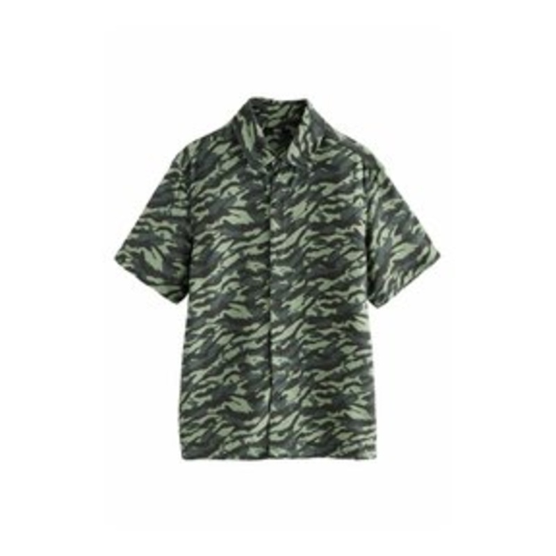 Next SHORT SLEEVE PRINTED REGULAR FIT – Hemd – camouflage/grn