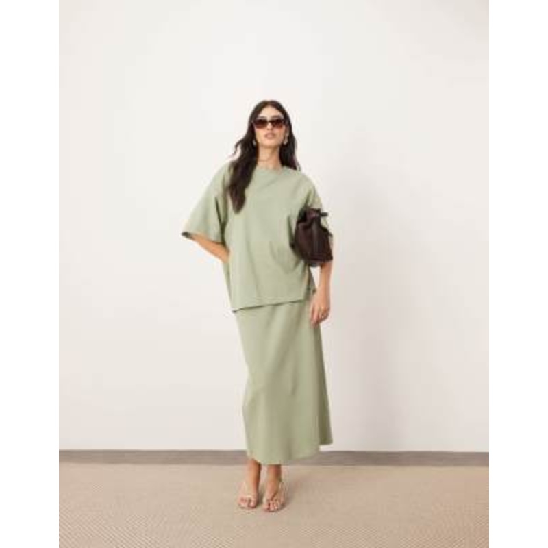 ARRANGE premium heavy weight textured jersey column maxi skirt in pistachio – part of a set