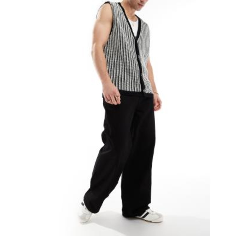 Cotton On super baggy denim jeans in heartbreaker black