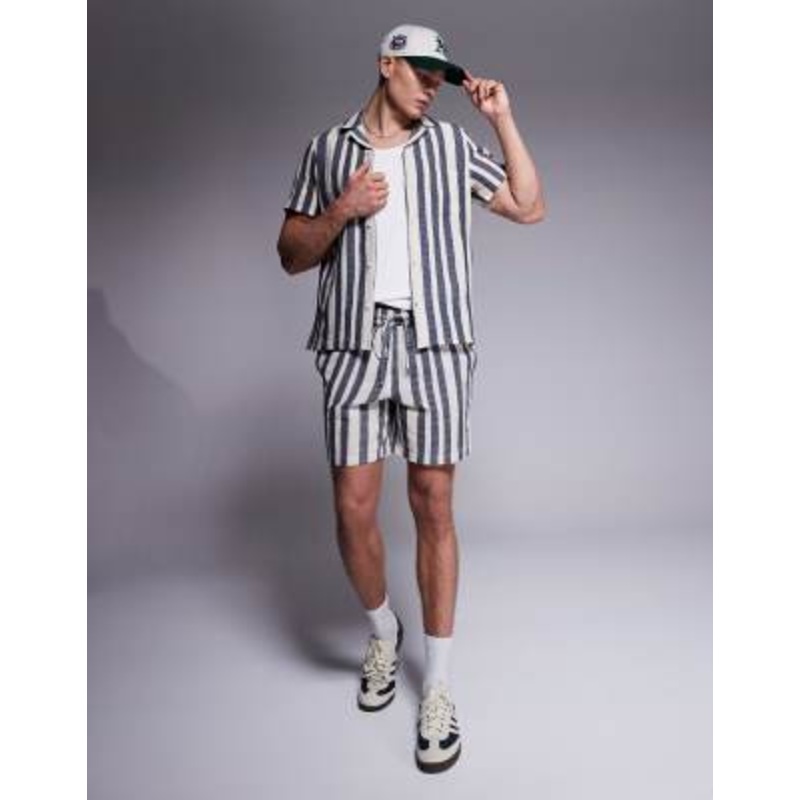 South Beach textured stripe set in blue