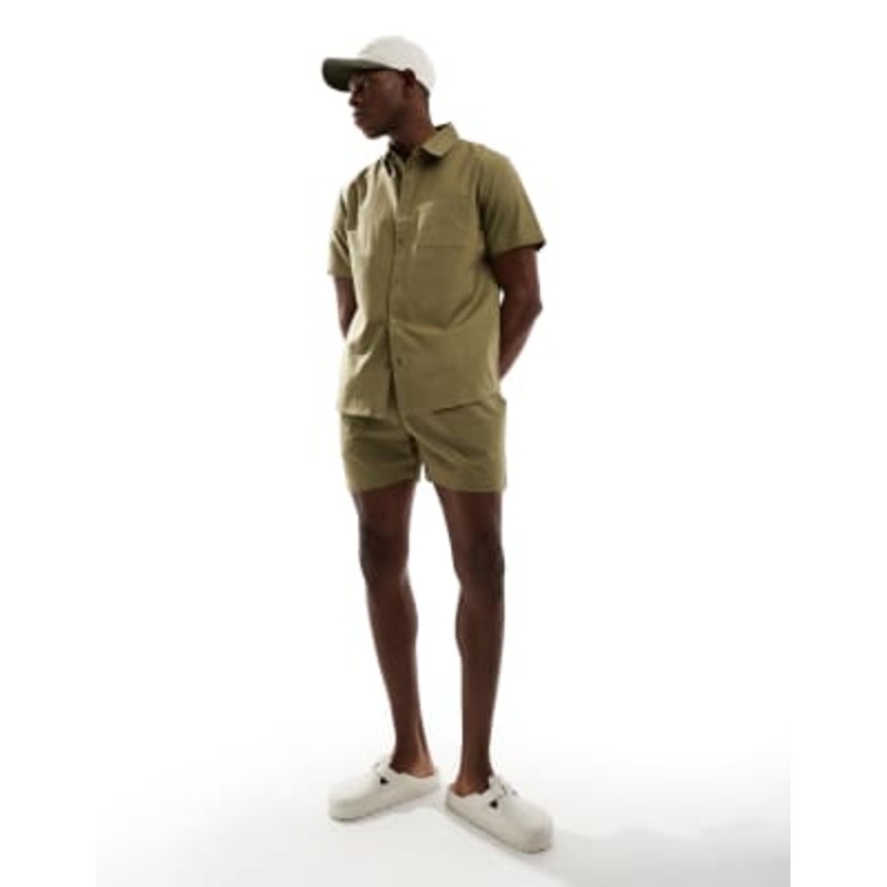 Aray beach set in olive green