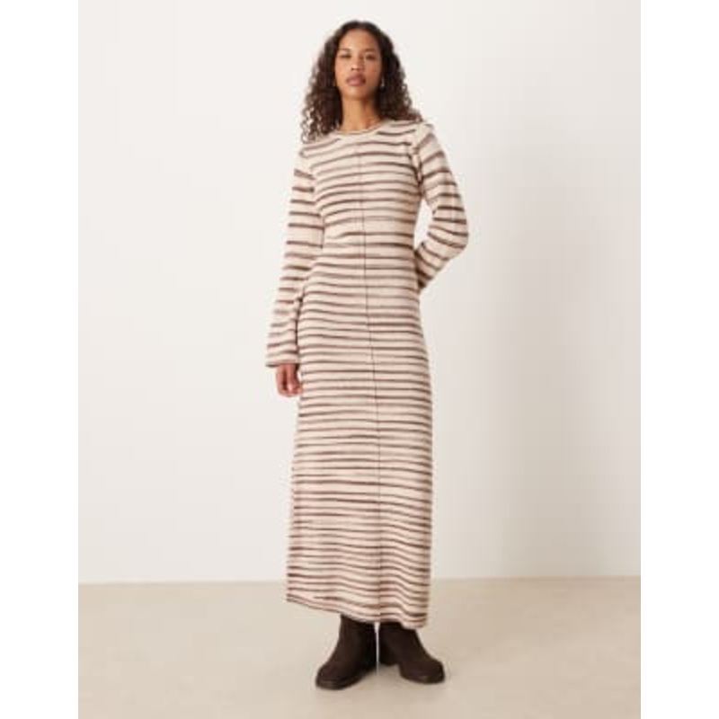 Vila cotton-blend abstract stroke knit maxi dress in cream