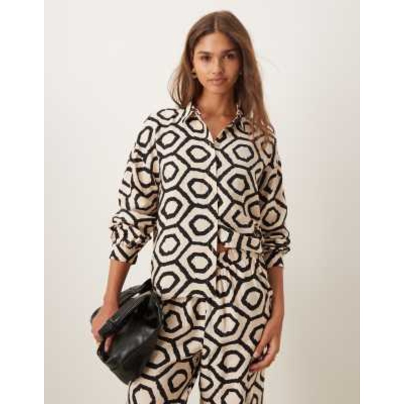 Vila longsleeve shirt in abstract print – part of a set