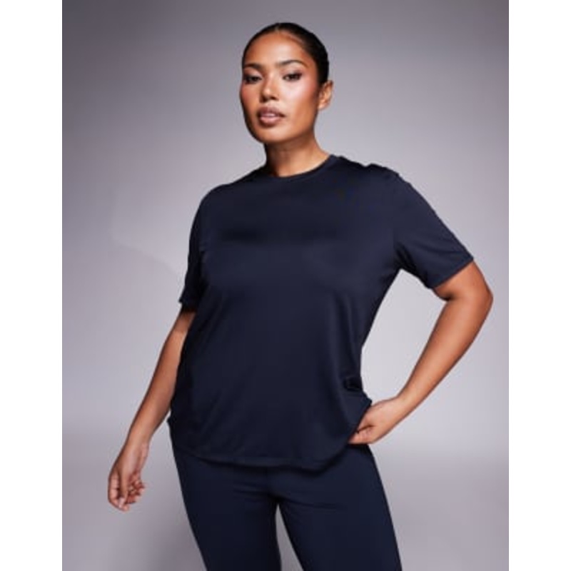 4505 Curve Icon performance T-shirt with quick dry in navy