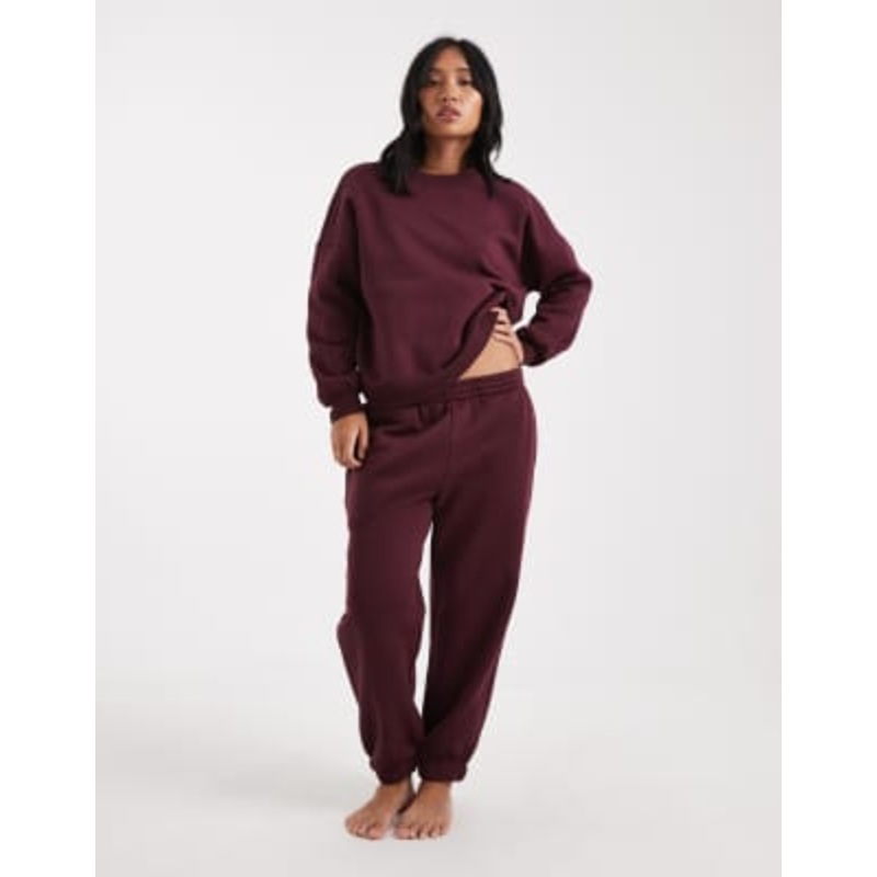 Vero Moda Petite oversized sweatshirt and sweatshirt set in burgundy