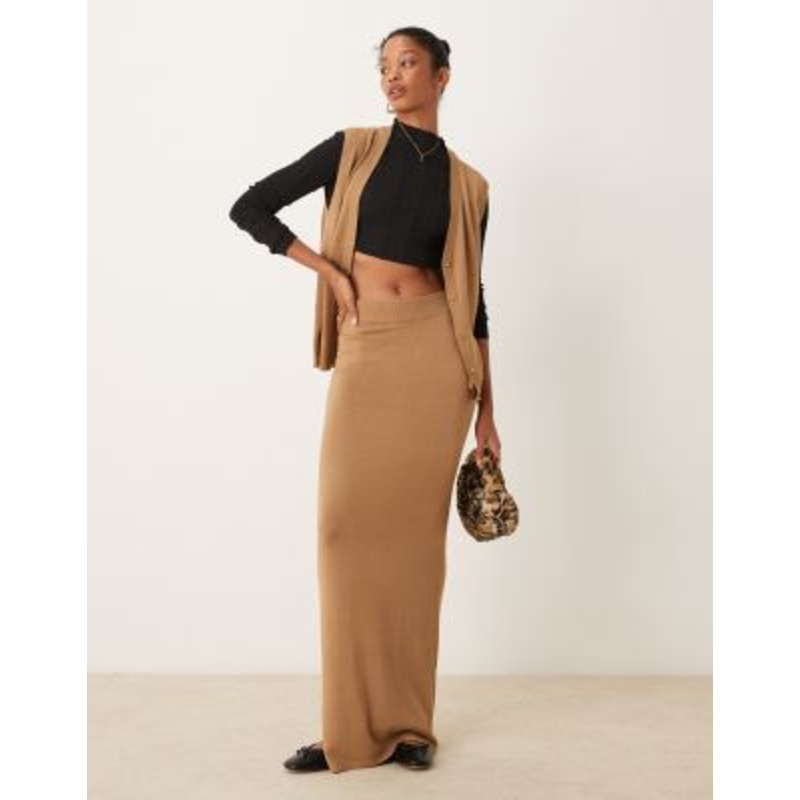Vila knit maxi skirt in camel – part of a set