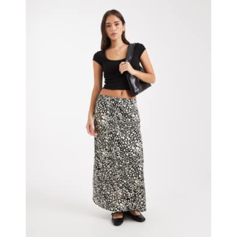 Wednesday’s Girl abstract print skirt in black