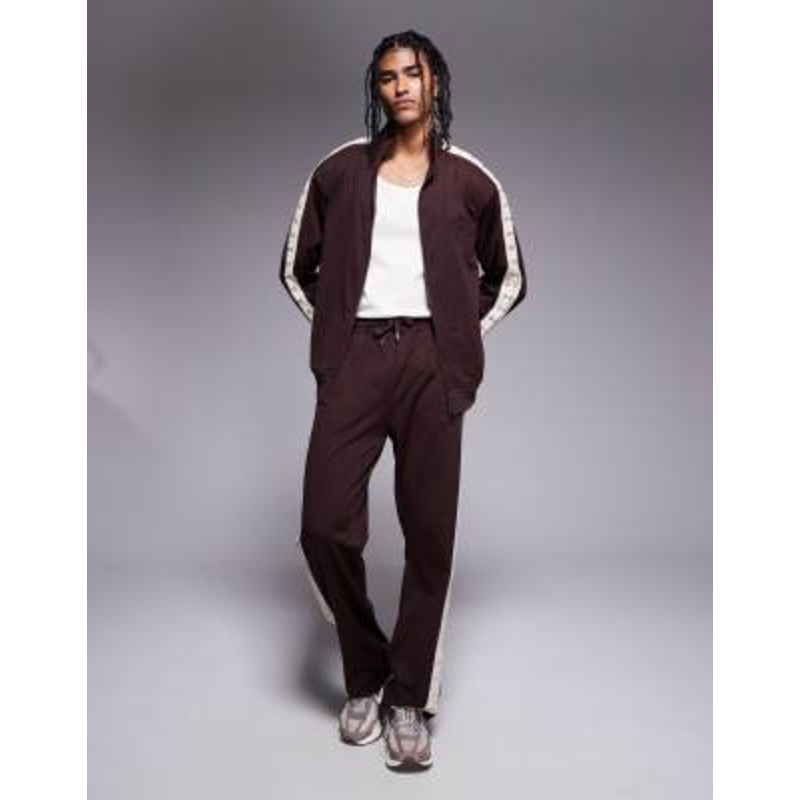 River Island crochet taped wide set in brown