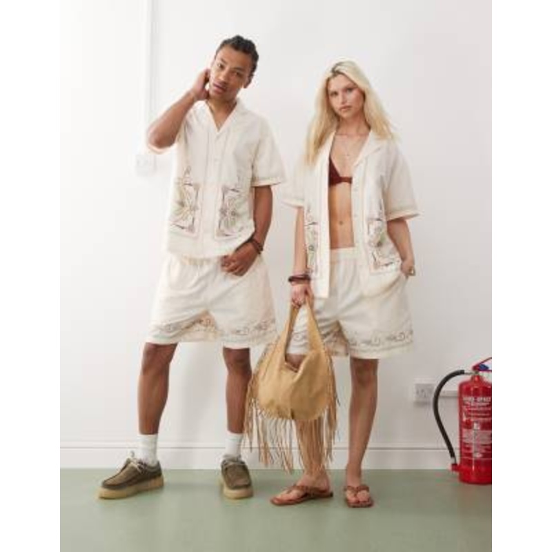 Reclaimed Vintage Limited Edition unisex set with floral embroidery in cream