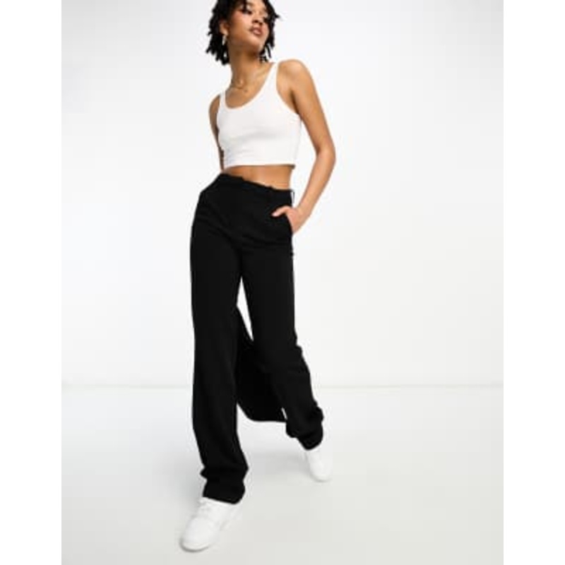 Vero Moda Tall tailored cigarette pants in black – part of a set