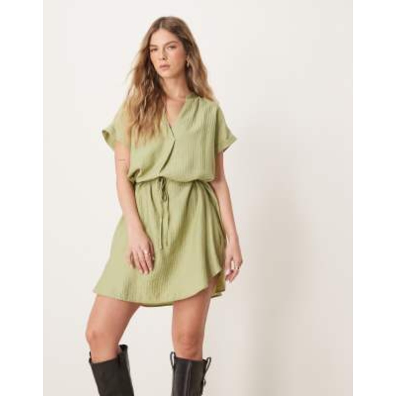 VILA short sleeve tie waist notch neck mini dress in pistachio