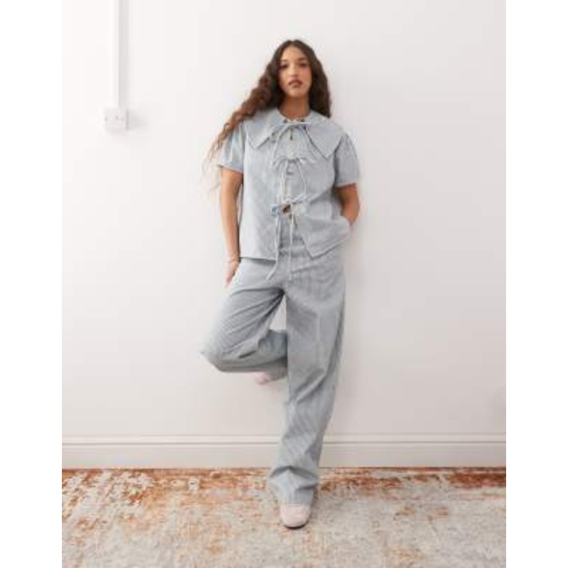 Reclaimed Vintage baggy wide leg jeans in light blue pinstripes – part of a set