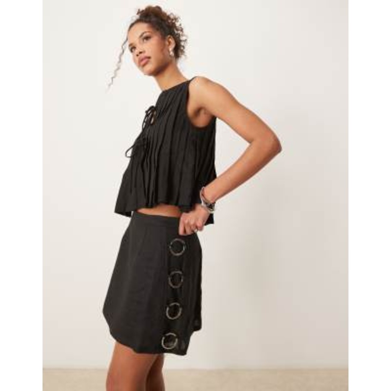 VRG GRL discoteca linen mini skirt in black