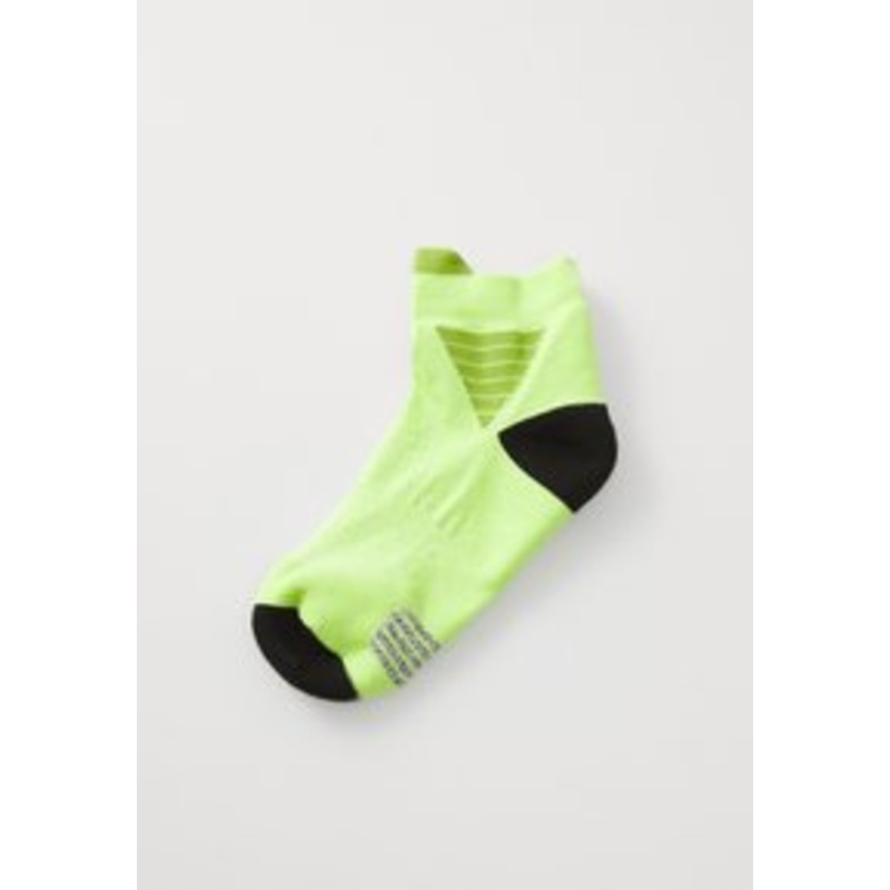 ASICS ELITE FUJITRAIL QUARTER SOCK UNISEX – Sportsocken – lime green/hellgrn
