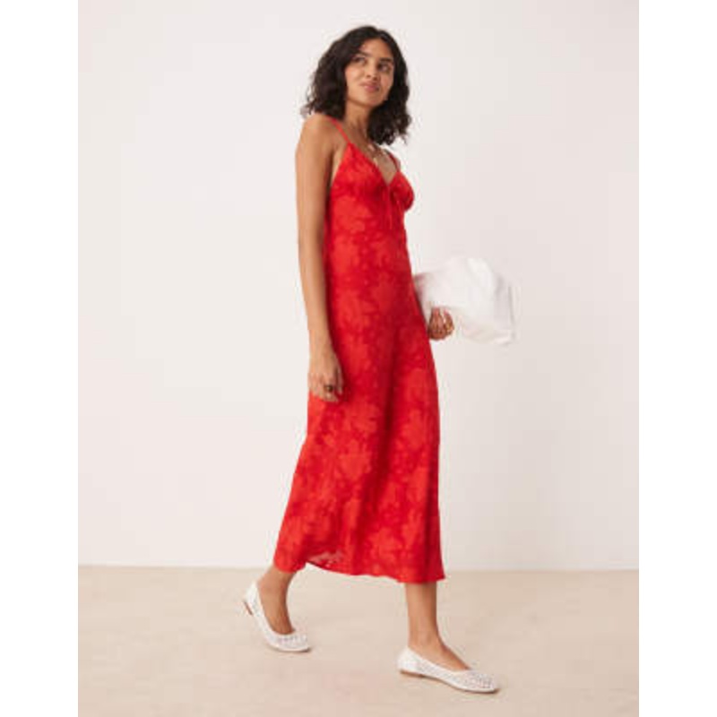Kiss The Sky jacquard sleeveless maxi dress in red