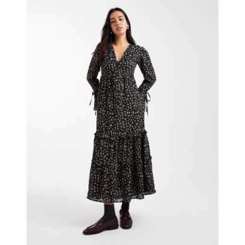 Wednesday’s Girl floral floaty midaxi dress in black