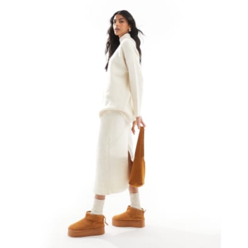 Vero Moda knitted midi skirt in cream melange – part of a set