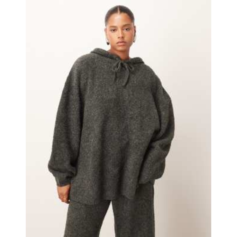 ARRANGE Curve boucle hoodie in charcoal – part of a set