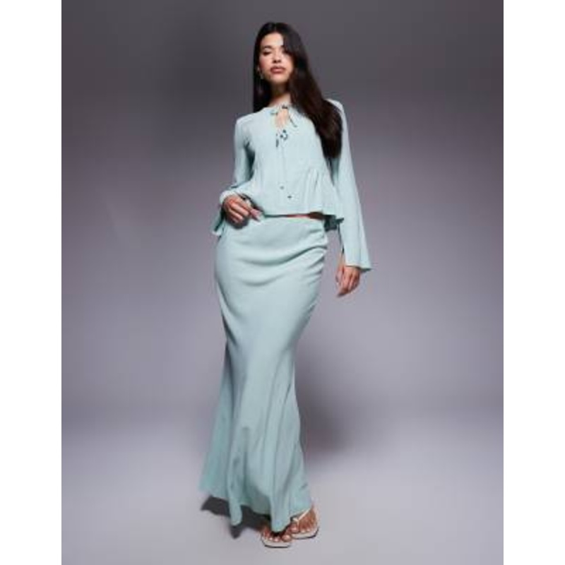 Daska linen blend skirt in sage – part of a set