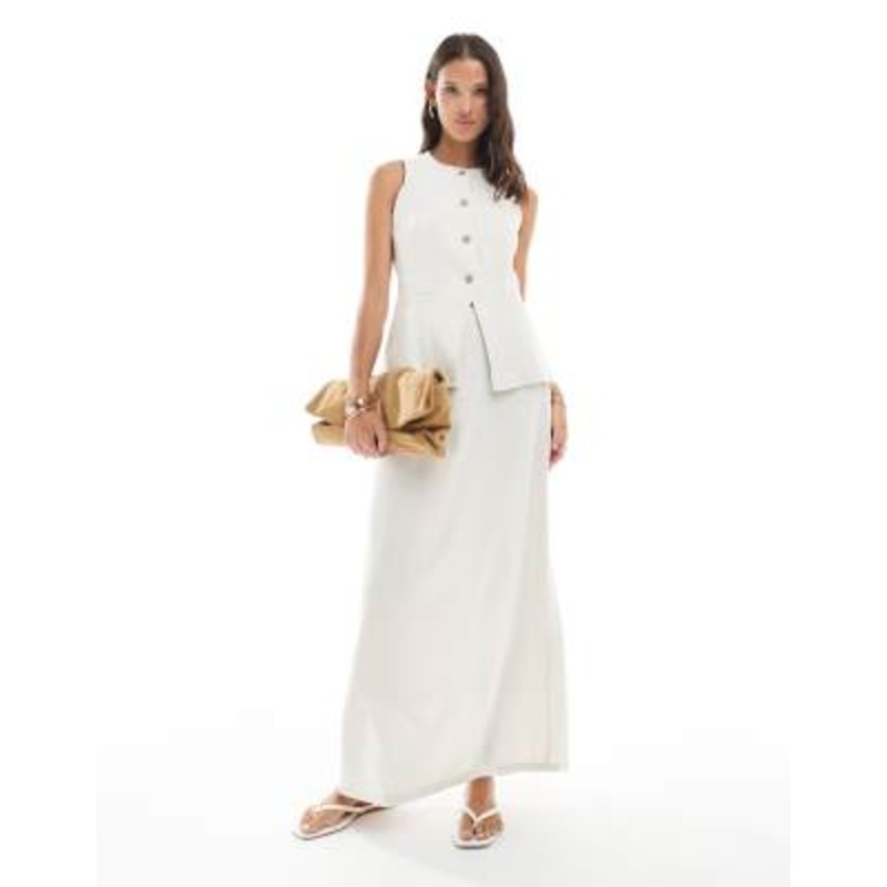 Vero Moda tailored maxi skirt in cream – part of a set