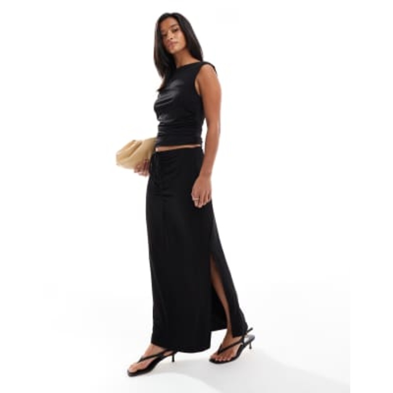 Vero Moda Petite slinky ruched front maxi skirt in black – part of a set