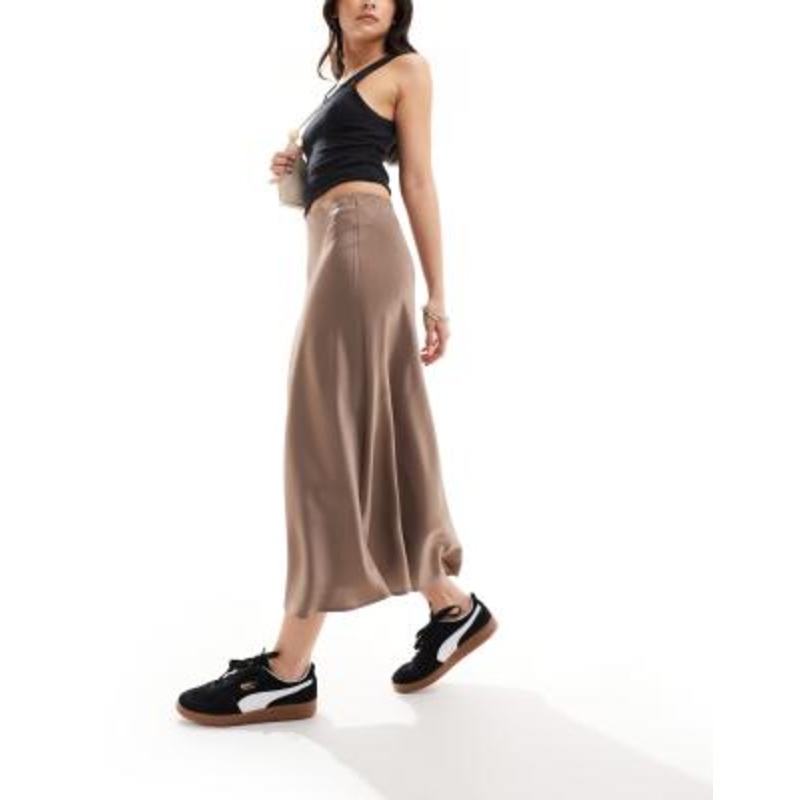 YAS satin midi skirt in mushroom