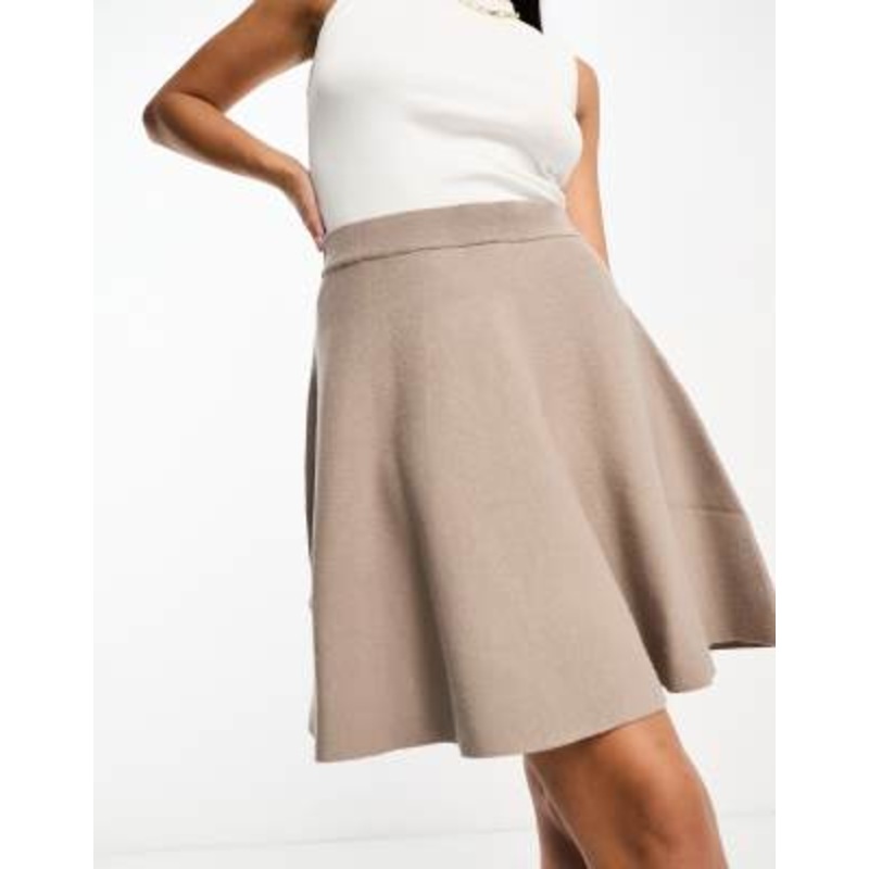 YAS flare knitted mini skirt in mushroom