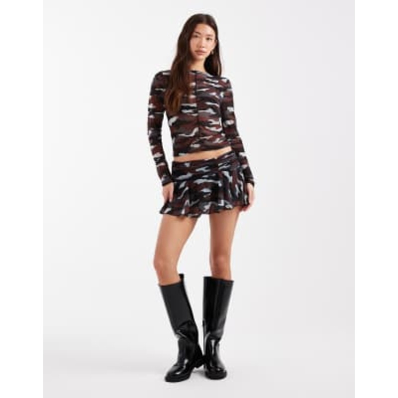 COLLUSION flippy micro mini skirt in red camo