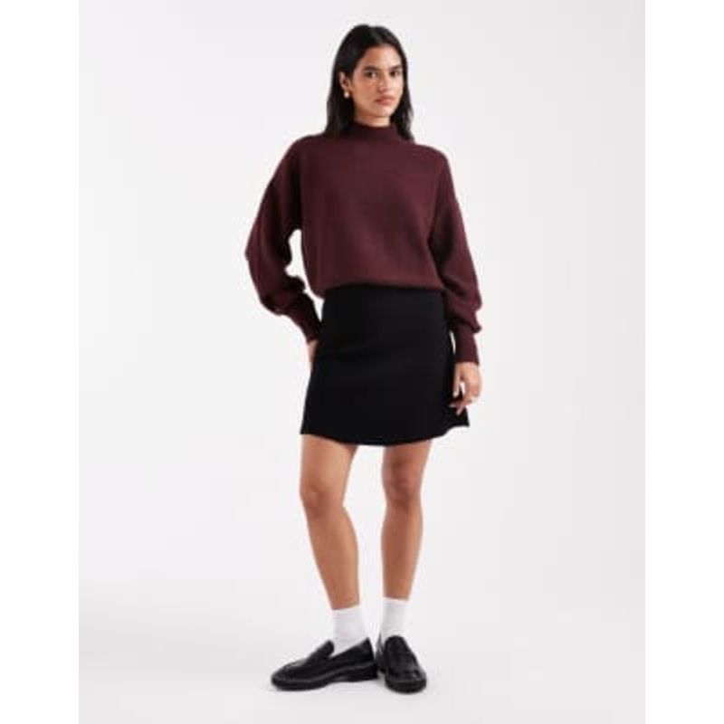 Vero Moda knitted flippy mini skirt in black