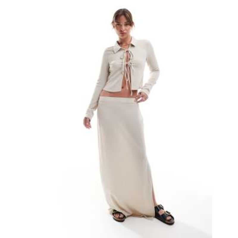 Vero Moda textured jersey maxi skirt in beige – part of a set