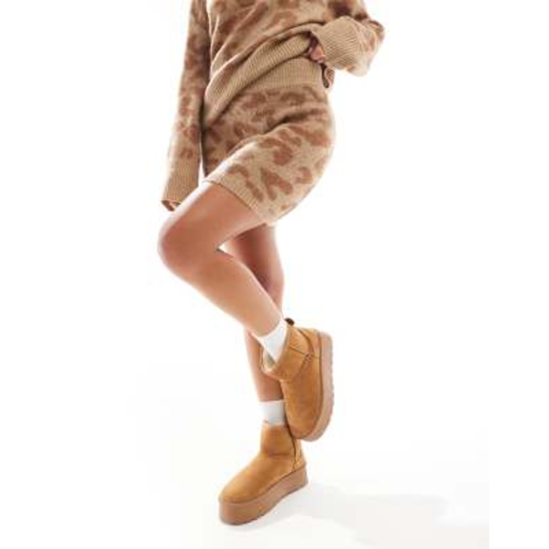 YAS knitted mini skirt in brown tonal leopard print – part of a set