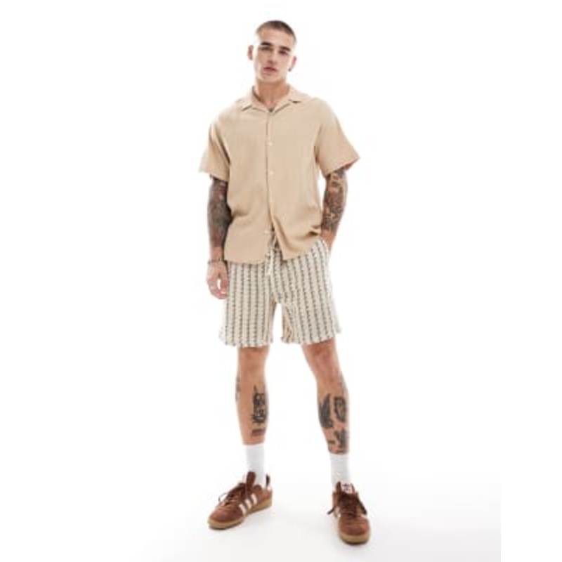 Cotton On shorts in natural stripe