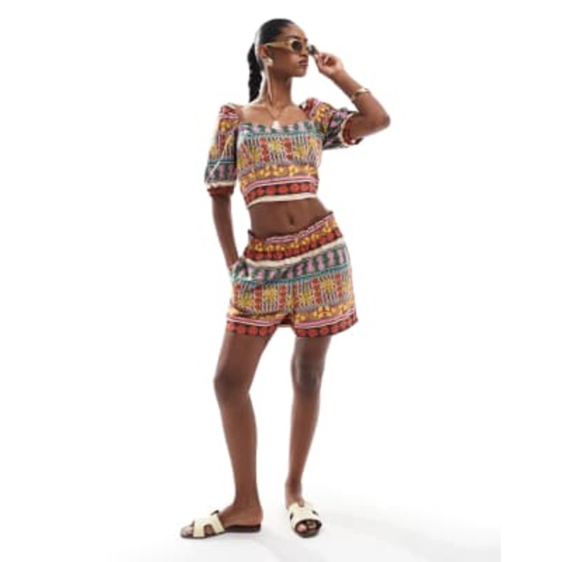 Vero Moda tropical summer printed shorts in multicolor – part of a set