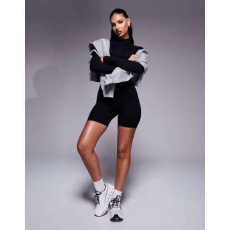 4505 Icon 5 inch seamless rib knit legging shorts in black