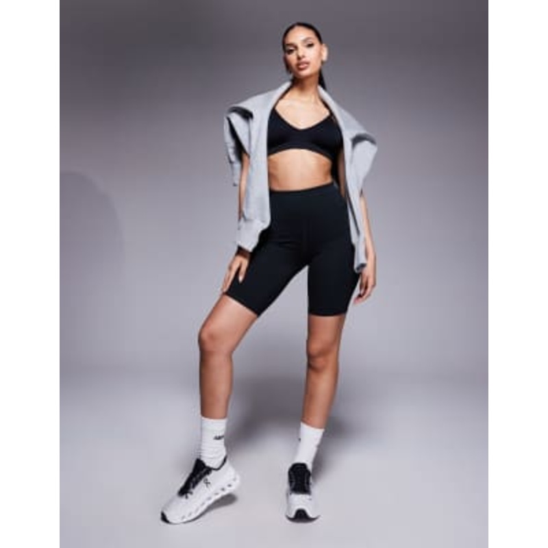 4505 Icon 8 inch soft touch legging shorts in black