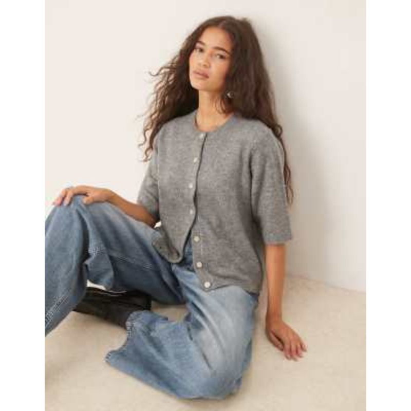 VILA short sleeve knitted cardigan in medium gray melange