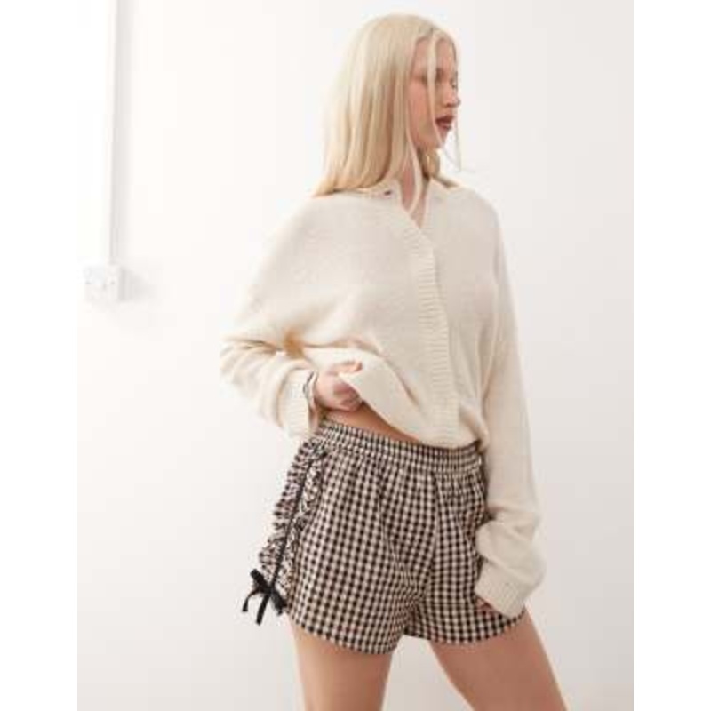 COLLUSION frill side shorts in gingham