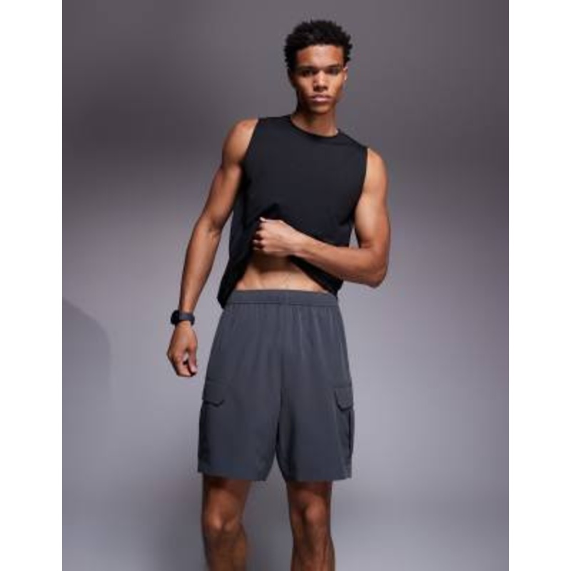 4505 Icon 7 inch quick dry training cargo shorts with zip pockets in charcoal
