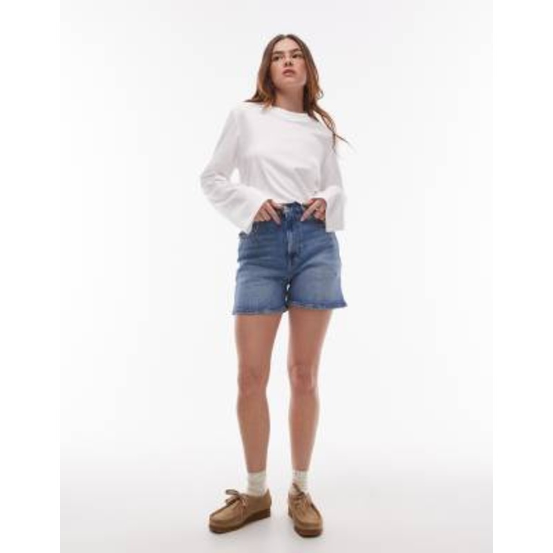 Tommy Jeans mom denim shorts in mid wash