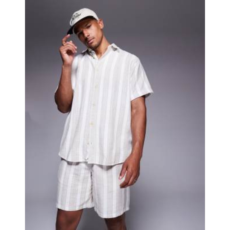 ADPT textured shorts in cream stripes