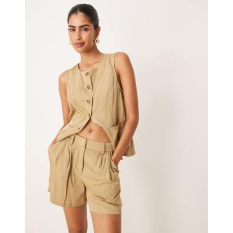 VILA high waist pleated shorts in olive green – part of a set