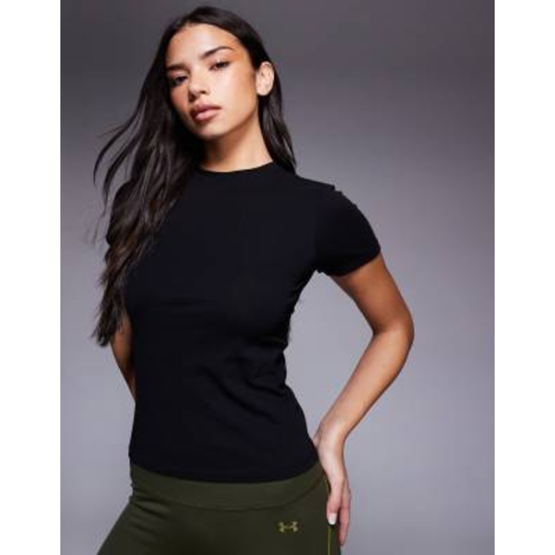 4505 fitted cotton short sleeve everyday tee with quick dry finish in black