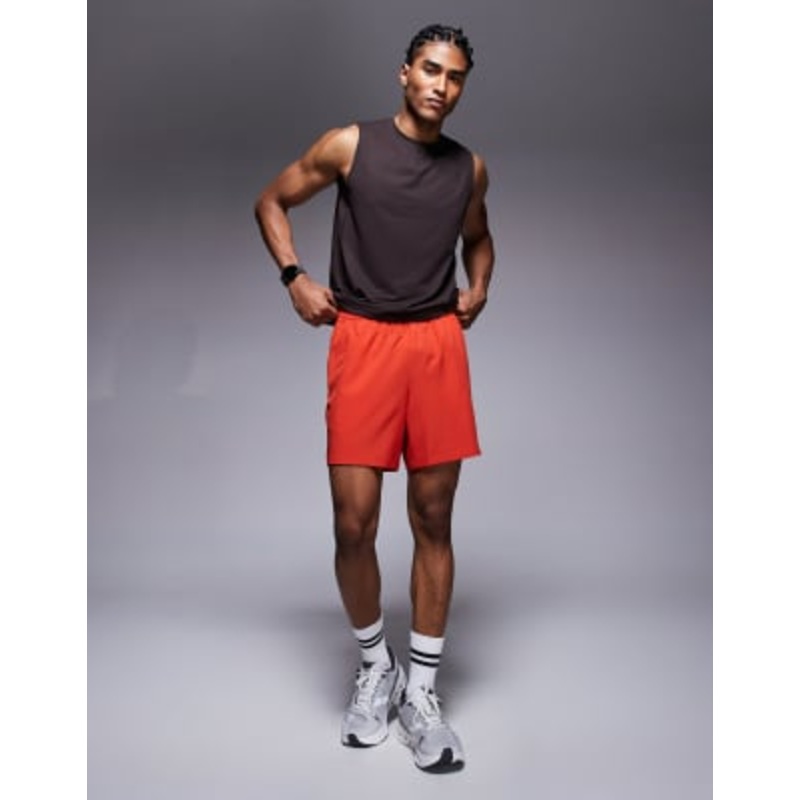 4505 Icon 5-inch quick dry training shorts with zip pockets in red