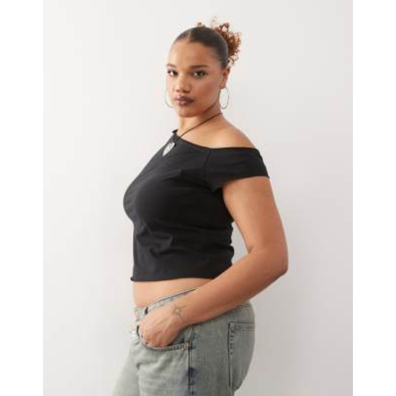COLLUSION Plus off the shoulder short sleeve top in black