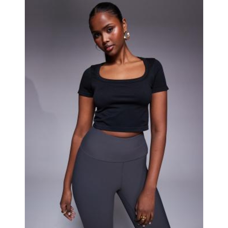 4505 seamless active short sleeve T-shirt in black