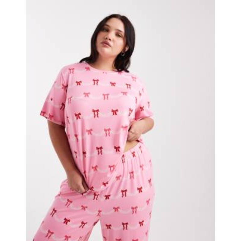 Urban Threads Curve Christmas short sleeve revere and pants pajama set in festive bow print