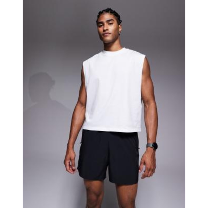 4505 Icon 5 inch quick dry training shorts with zippered pockets in black